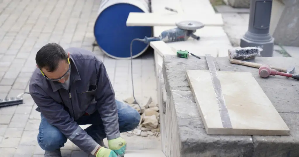 Are general contractors worth it